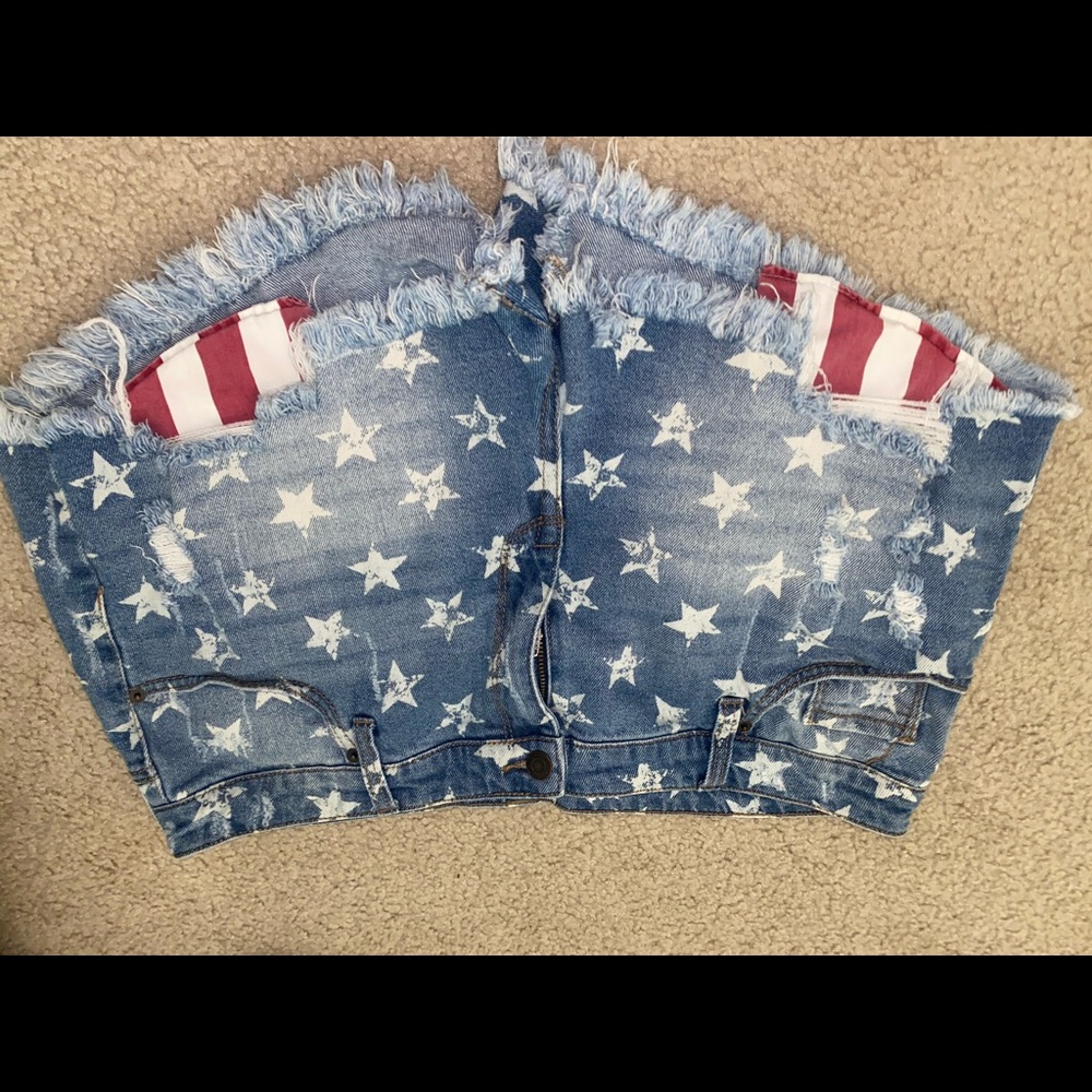Stars jean shorts